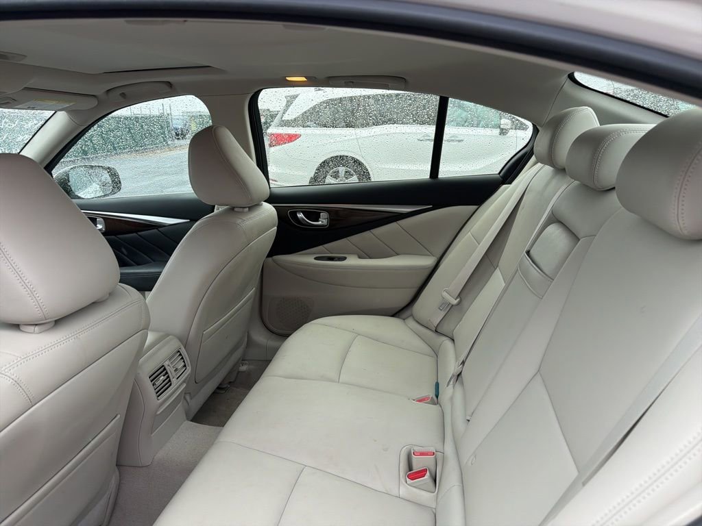 Used 2018 INFINITI Q50 Luxe image 14