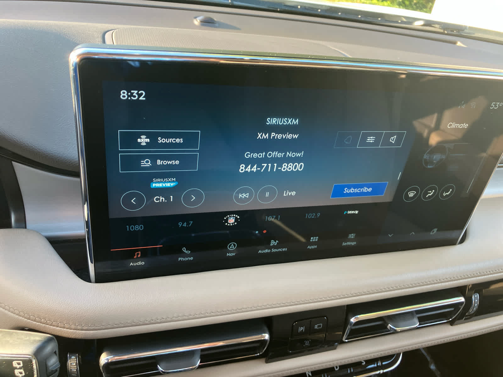 Used 2022 Lincoln Nautilus AWD w/ Premium Package image 17