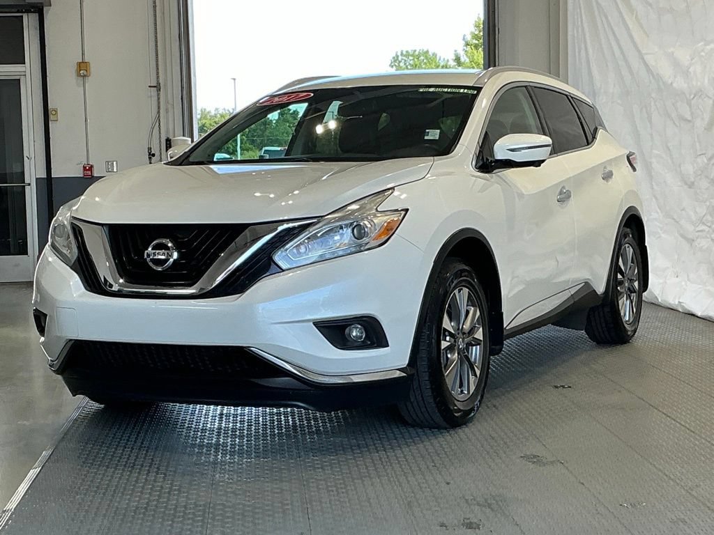 Used 2017 Nissan Murano SL FWD image 2