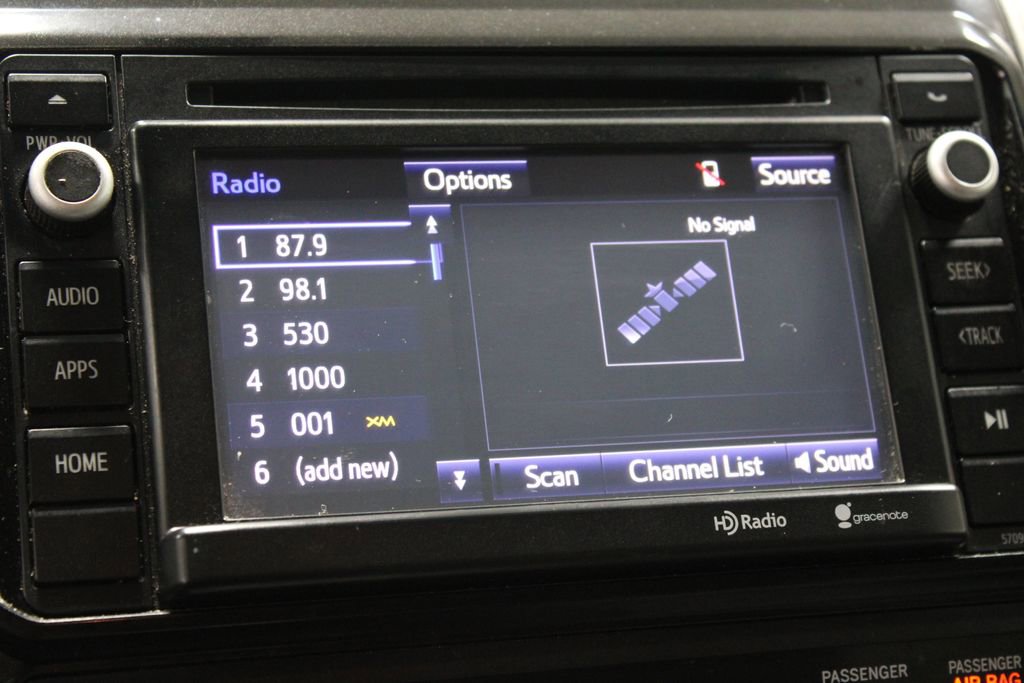 Used 2014 Toyota Tacoma 2WD Double Cab image 44