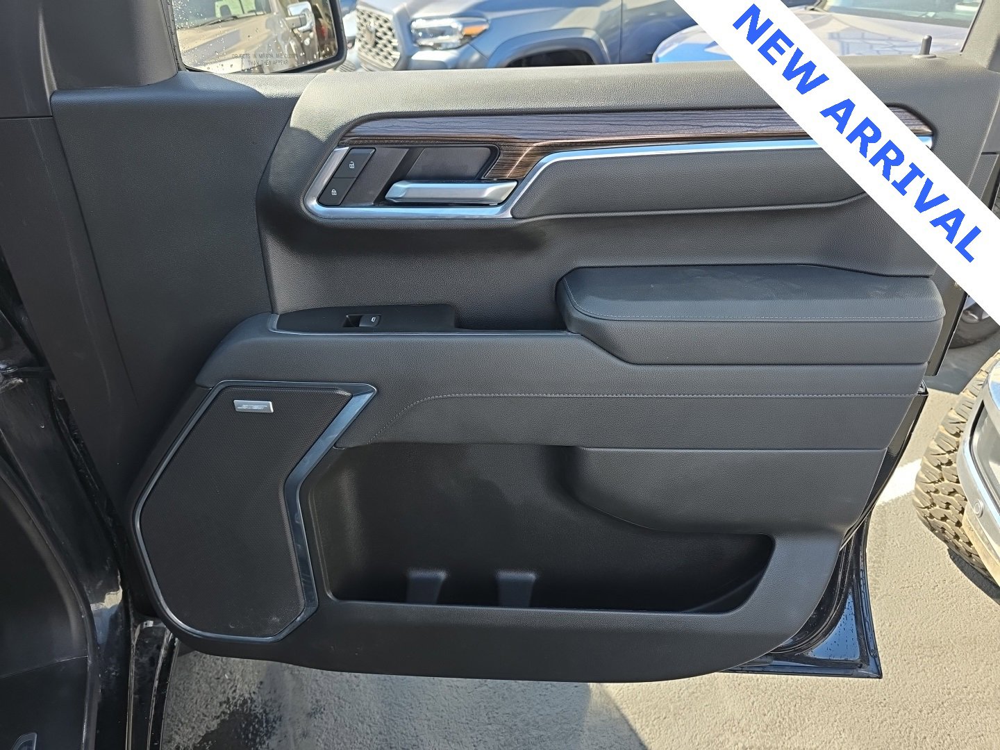 Used 2025 Chevrolet Silverado 1500 LT Trail Boss w/ LT Trail Boss Premium Package image 51