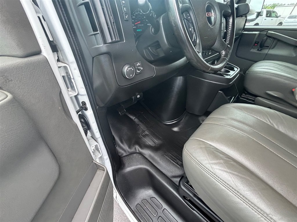 Used 2023 GMC Savana 2500 w/ Driver Convenience Package RWD image 16