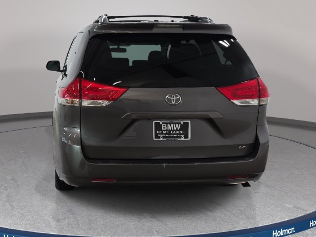 Used 2014 Toyota Sienna LE FWD image 7