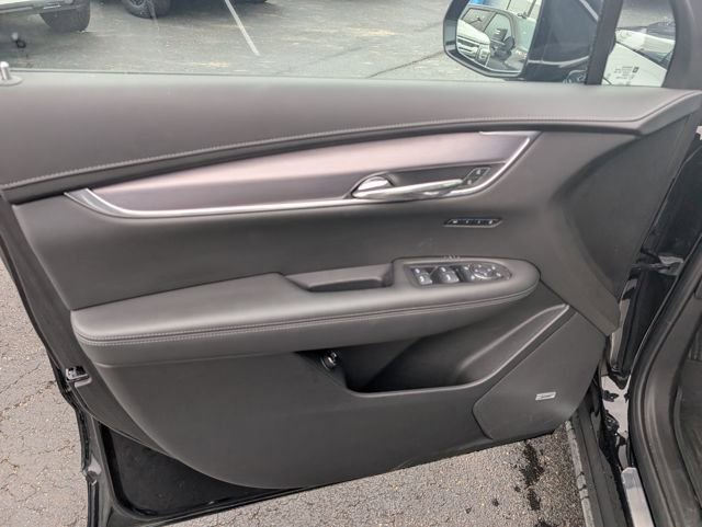 New 2025 Cadillac XT6 Luxury w/ LPO, Floor Liner Package image 14