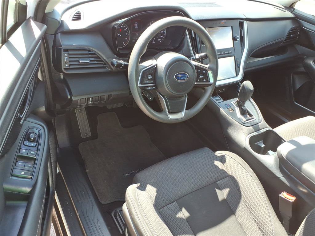 Used 2021 Subaru Outback AWD/4WD image 17