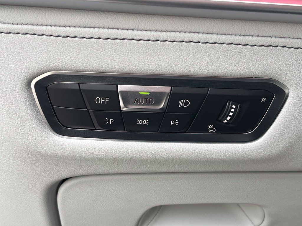 Certified 2023 BMW XM AWD/4WD image 38