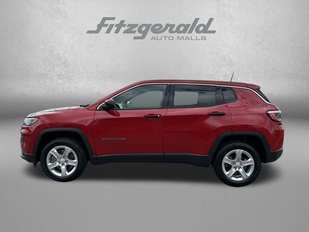 Used 2023 Jeep Compass Sport AWD/4WD image 8