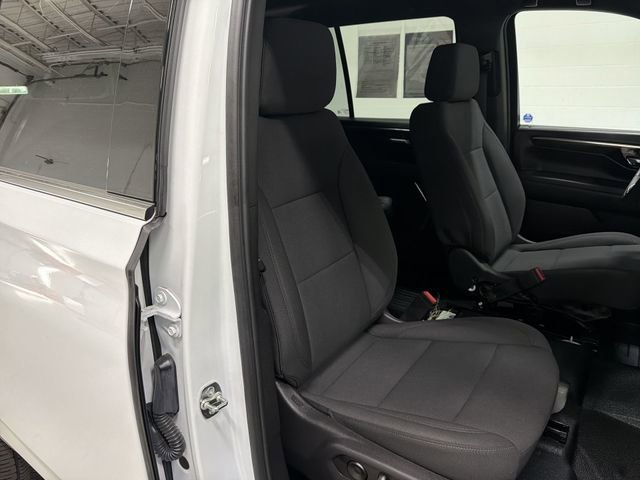 Certified 2025 Chevrolet Tahoe 4WD image 18