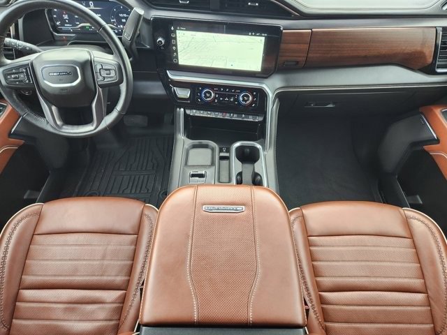 Used 2024 GMC Sierra 2500 Denali Ultimate image 26