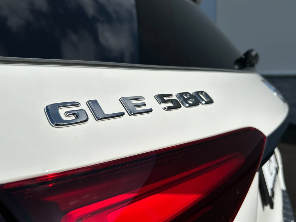 New 2026 Mercedes-Benz GLE 580 4MATIC image 31