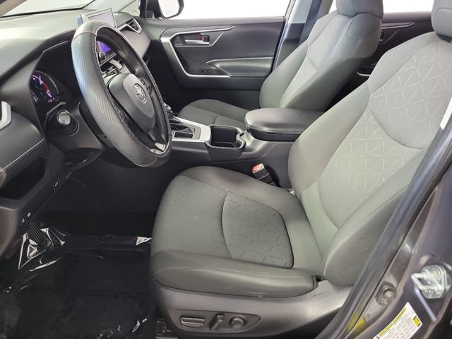 Used 2023 Toyota RAV4 XLE w/ Convenience Package FWD image 19