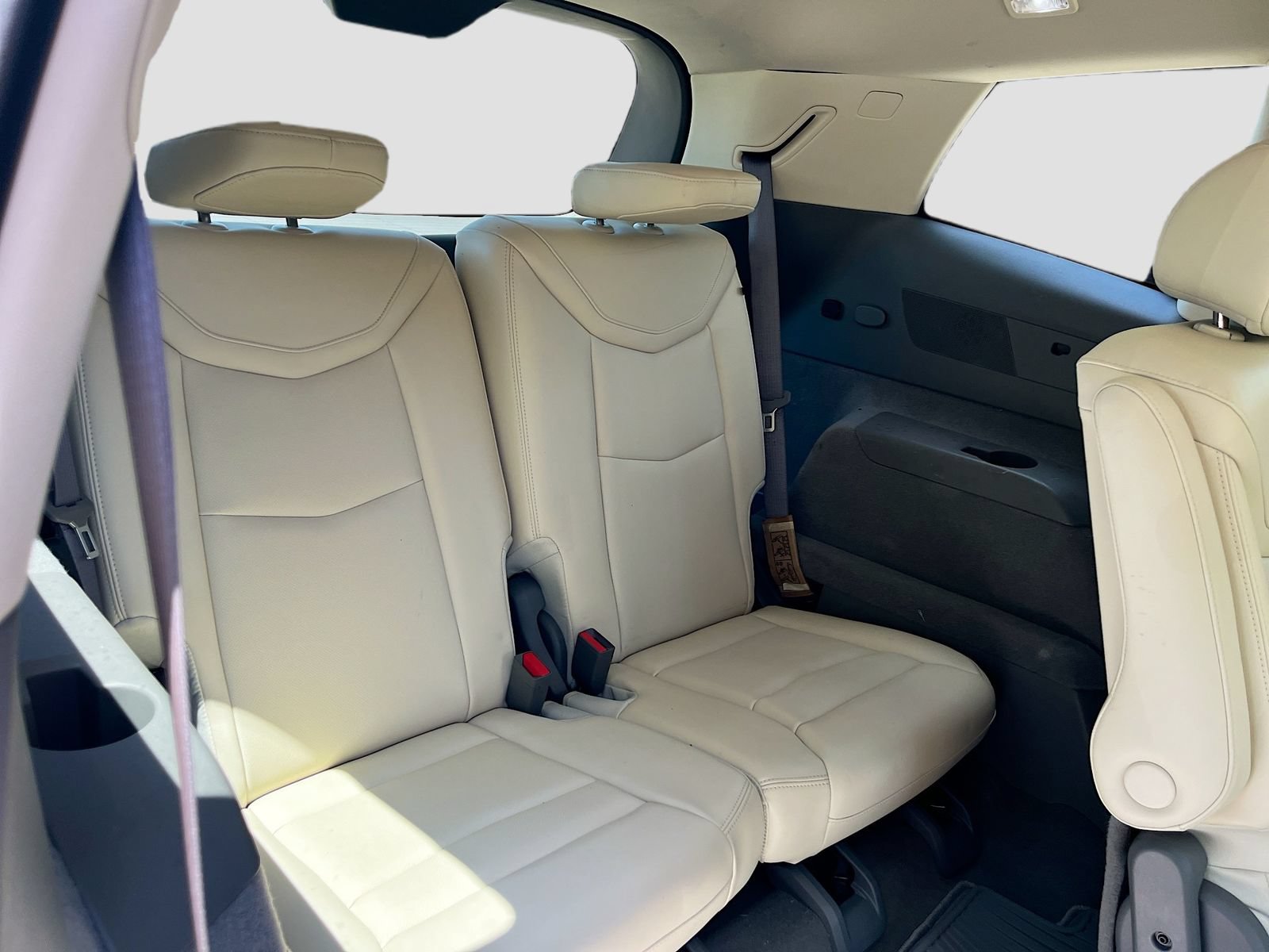 Used 2024 Cadillac XT6 Premium Luxury w/ Technology Package FWD image 29