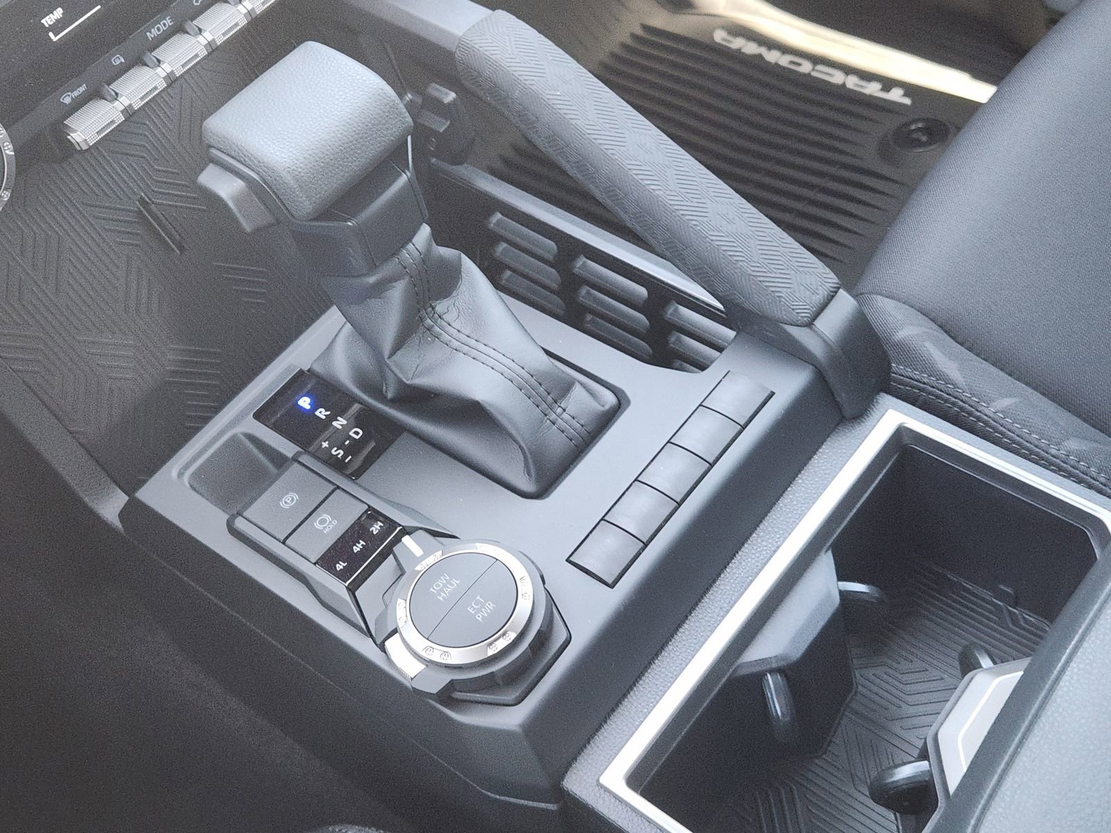 New 2026 Toyota Tacoma SR5 image 19