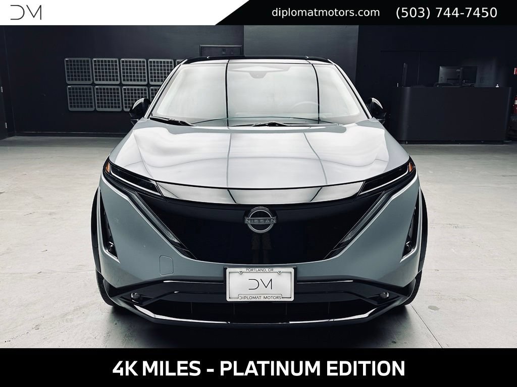 Used 2025 Nissan Ariya Platinum AWD/4WD image 11