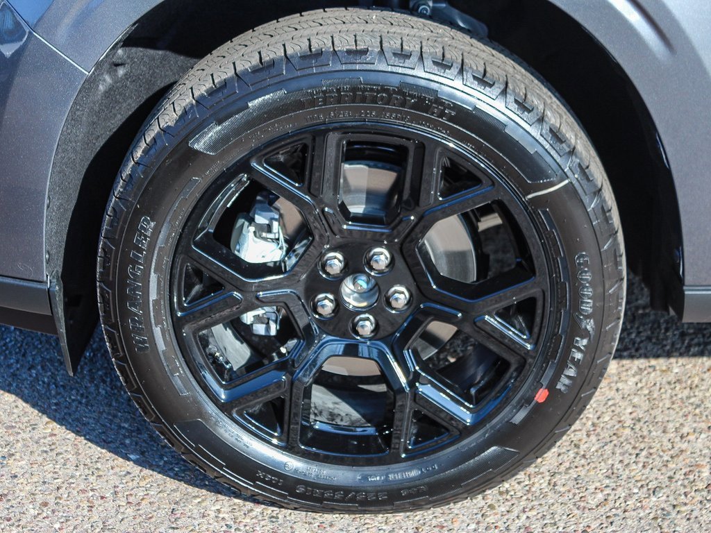 New 2026 Ford Maverick XLT w/ Black Appearance Package image 6