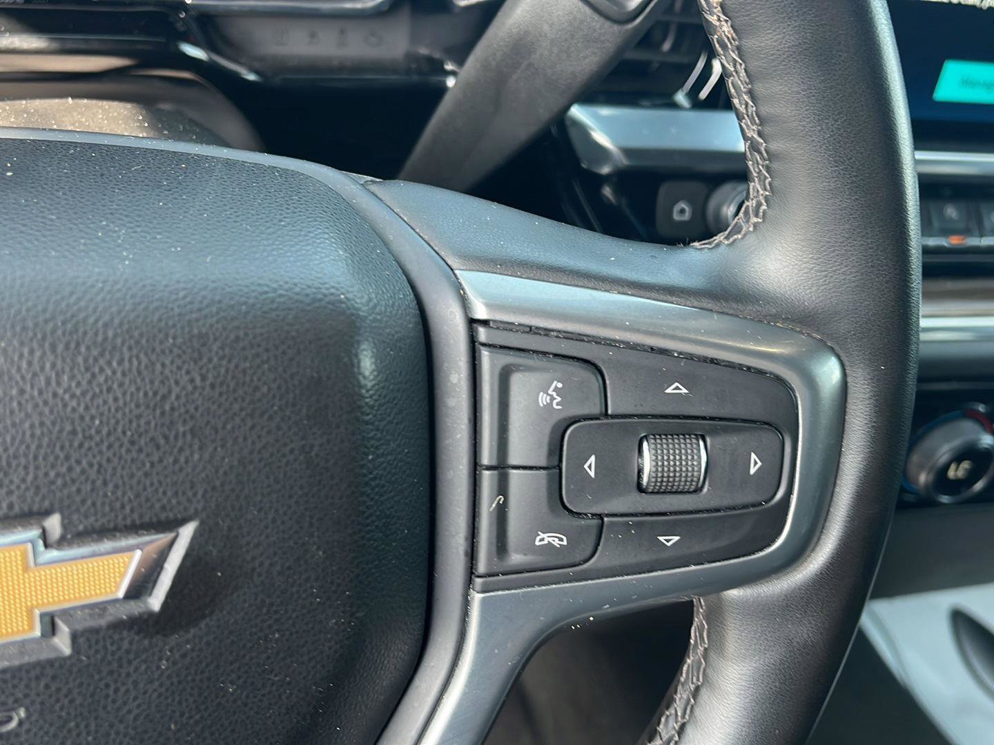 Used 2024 Chevrolet Silverado 1500 LT AWD/4WD image 12