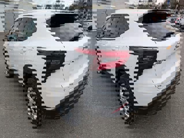 Used 2024 Chevrolet Trax LS image 6