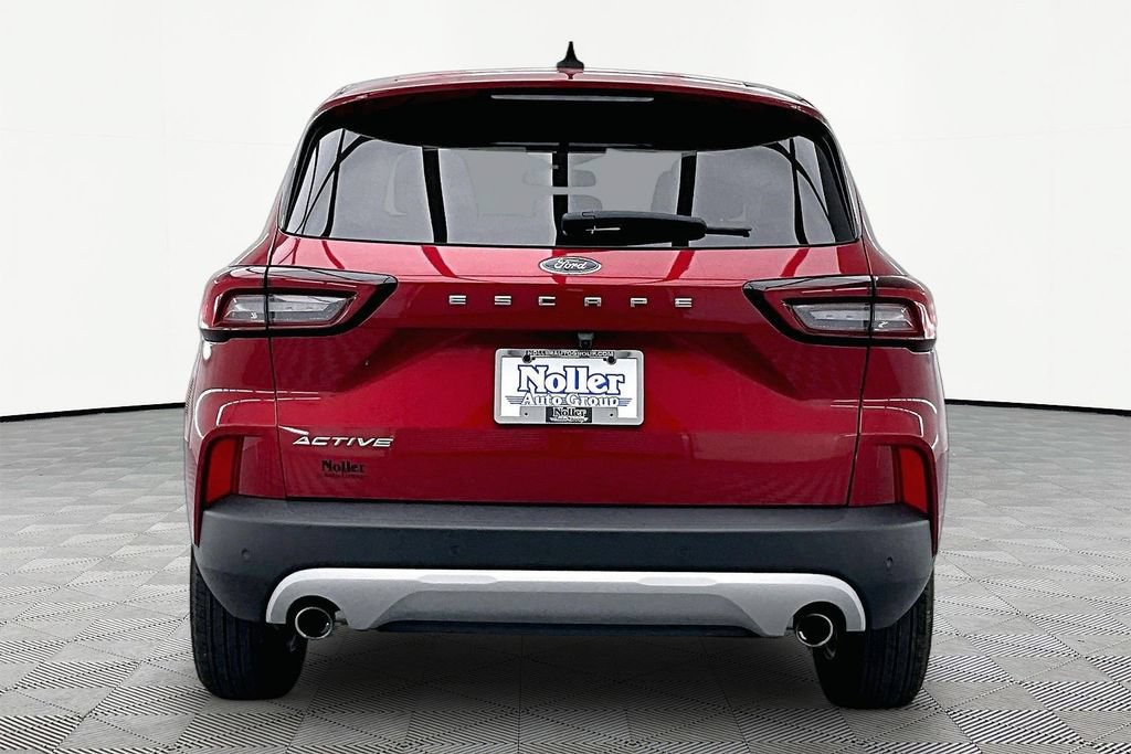 Certified 2023 Ford Escape Active w/ Tech Pack #2 FWD image 4