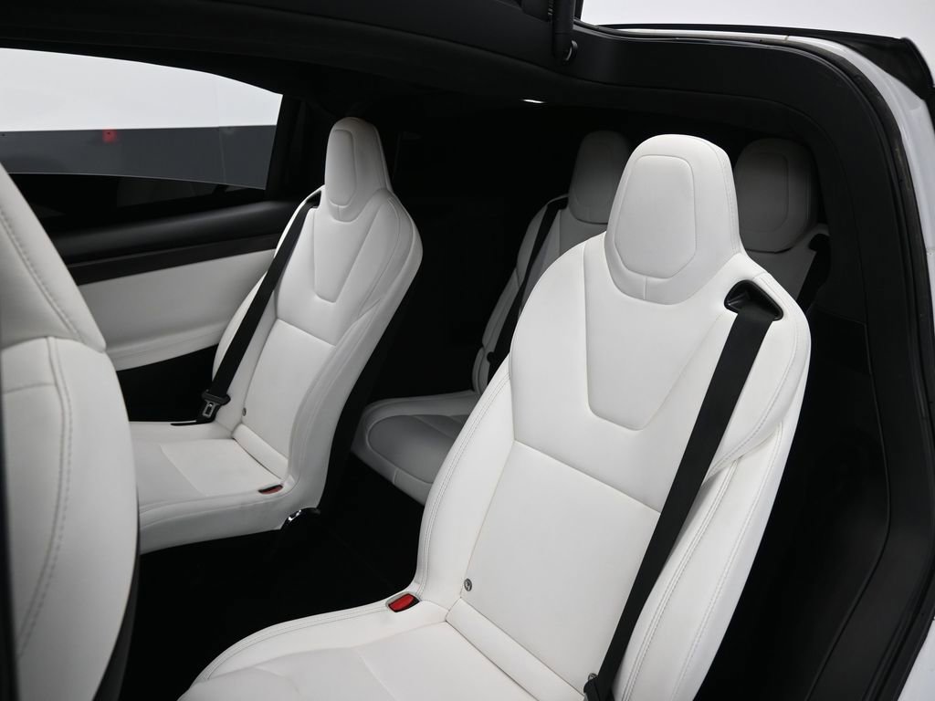 Used 2021 Tesla Model X Performance image 26