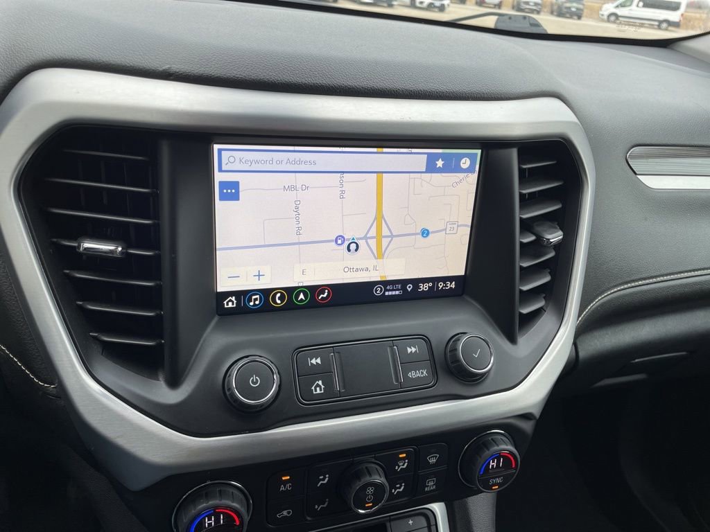 Used 2023 GMC Acadia SLT image 21