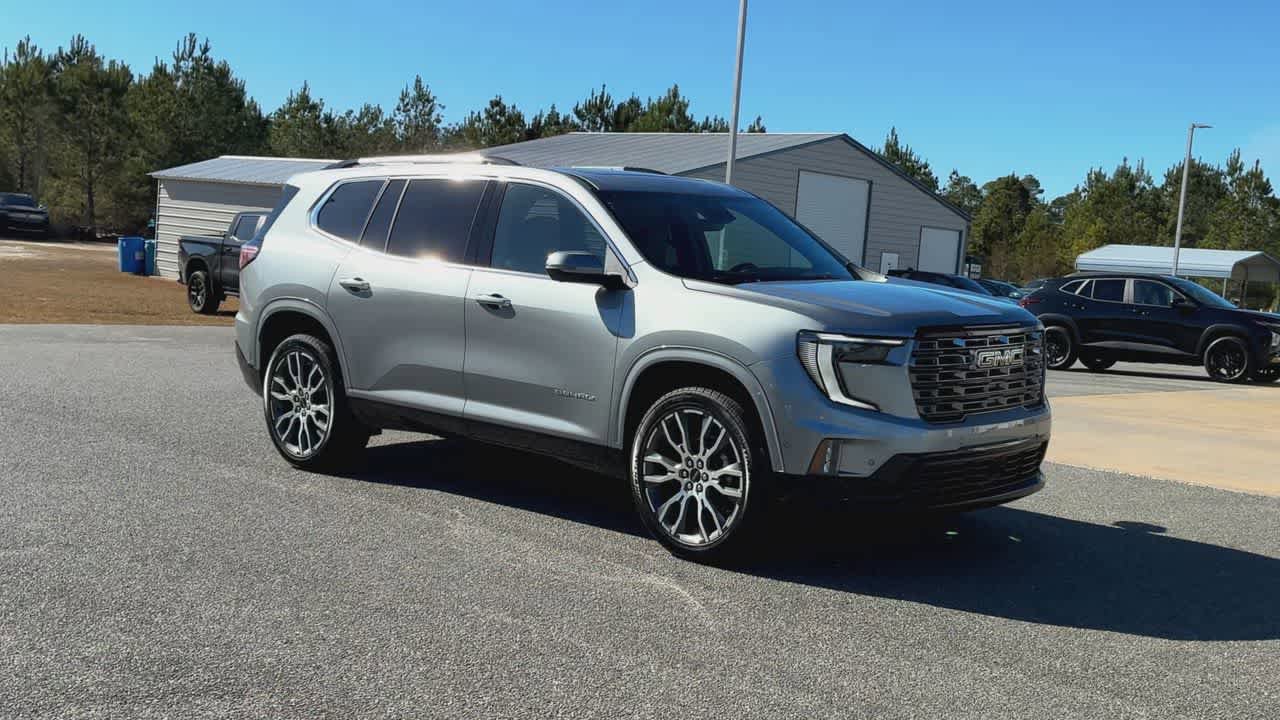 New 2026 GMC Acadia Denali Ultimate w/ LPO, Floor Liner Package image 2
