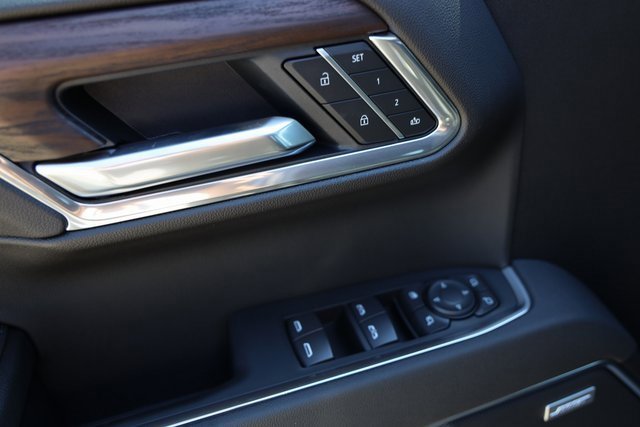 New 2026 GMC Sierra 1500 SLT image 16