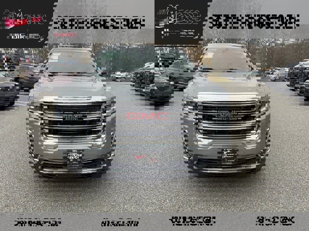 Certified 2023 GMC Acadia SLE w/ Driver Convenience Package image 2