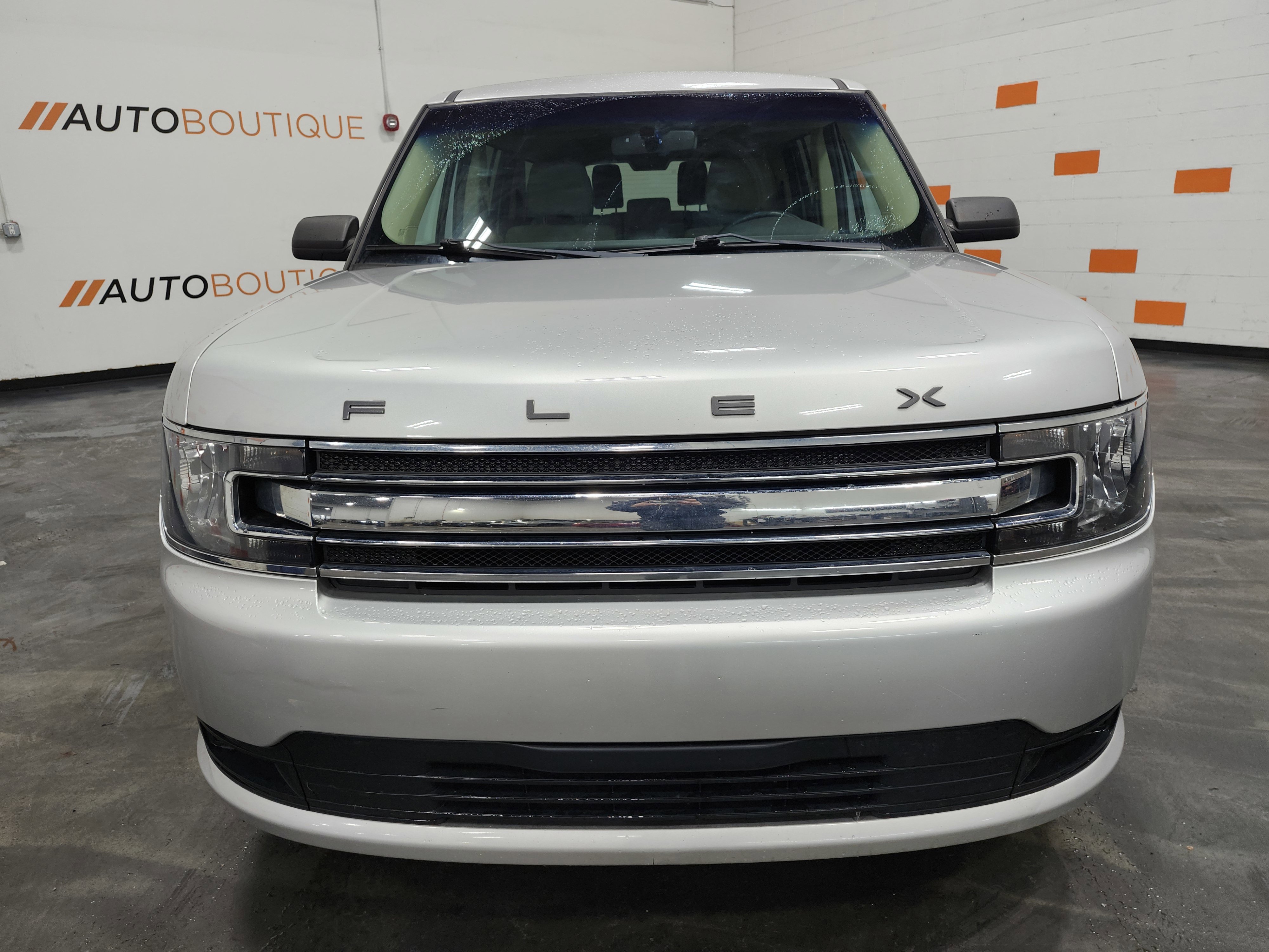 Used 2019 Ford Flex SE image 9