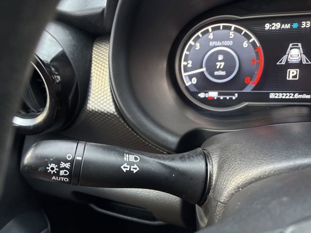 Used 2020 Nissan Kicks SV w/ Exterior Package image 23