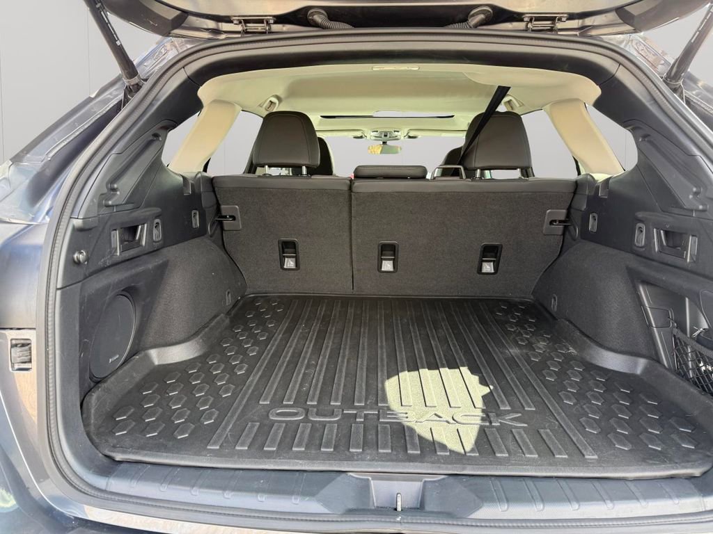 Used 2024 Subaru Outback Onyx Edition image 27