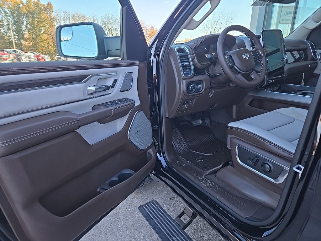 New 2026 RAM 1500 Laramie w/ Advanced Safety Group II image 36