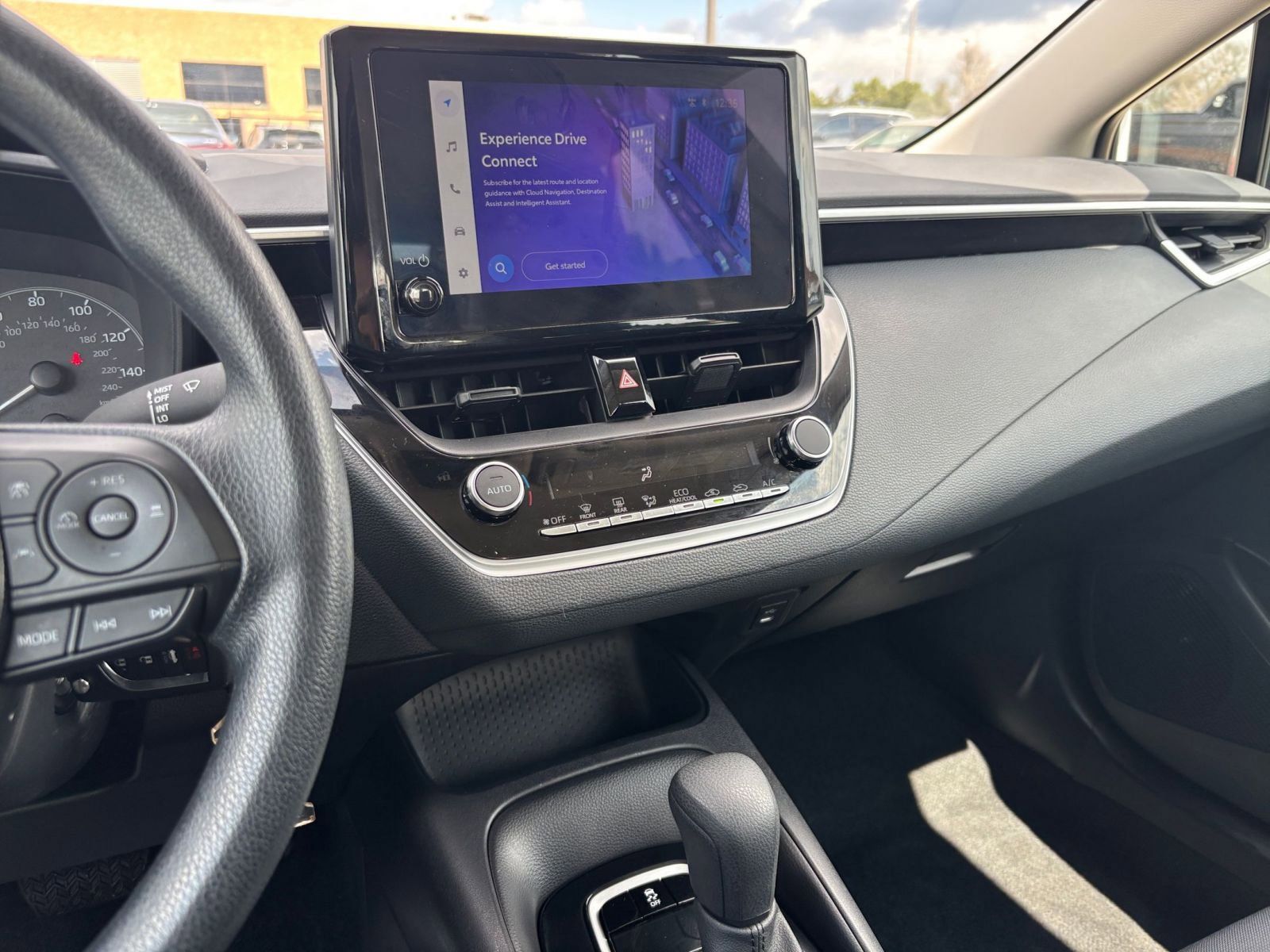 Used 2025 Toyota Corolla LE image 17