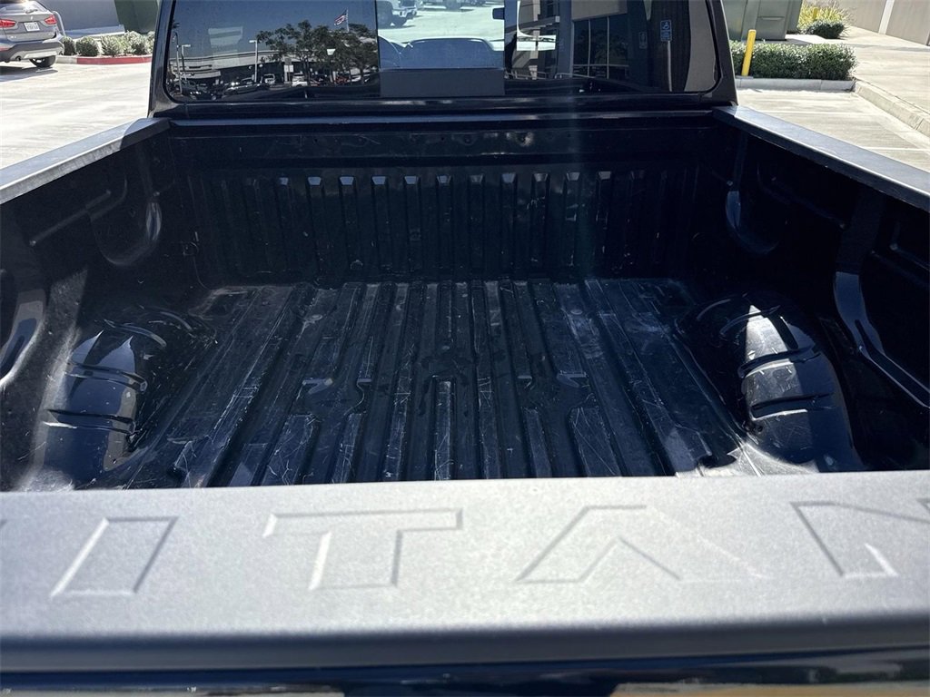 Used 2023 Nissan Titan SV image 22