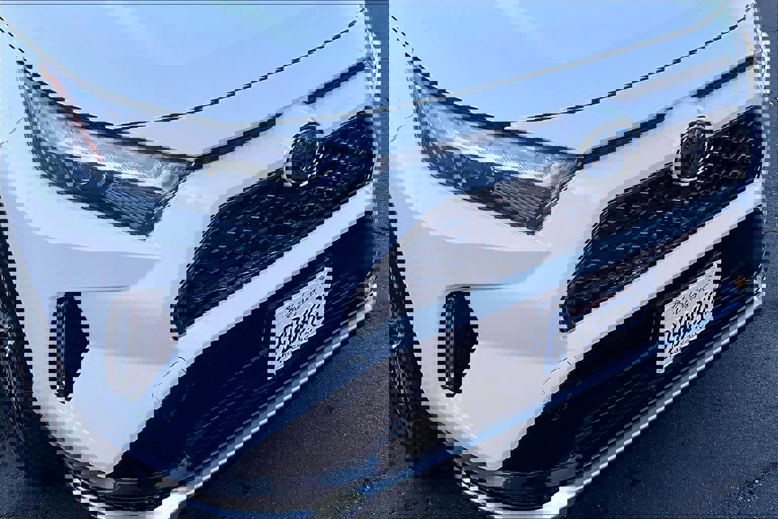 Used 2022 Toyota RAV4 XSE image 27