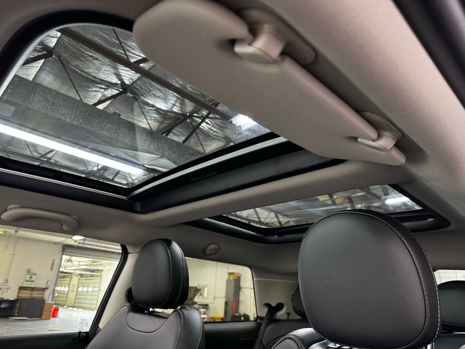 Used 2019 MINI Cooper S w/ Signature Upholstery Package image 12