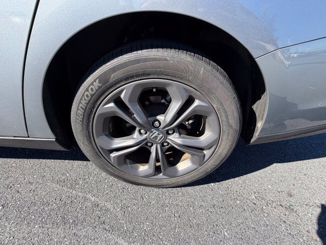 Used 2023 Honda Accord EX image 9