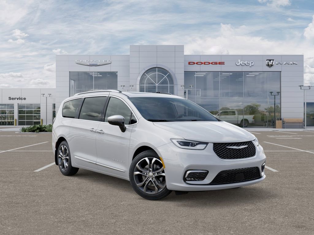 New 2026 Chrysler Pacifica Pinnacle image 3