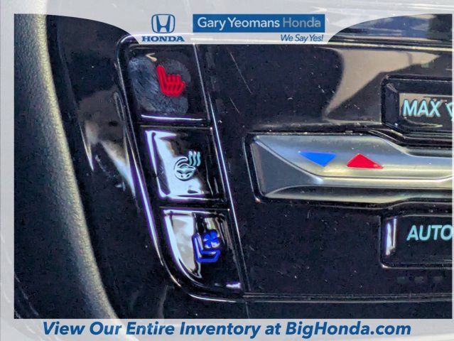 Used 2022 Ford Explorer Platinum w/ Technology Package image 25