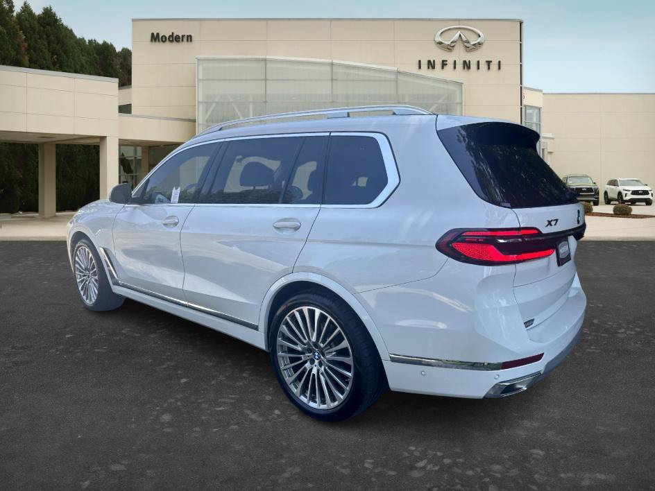 Used 2023 BMW X7 xDrive40i w/ Premium Package AWD/4WD image 9