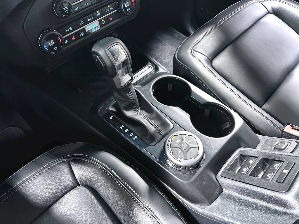 Used 2025 Ford Bronco Outer Banks AWD/4WD image 37