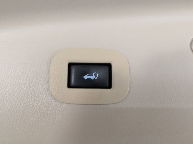 Used 2012 INFINITI QX56 4WD w/ Theater Pkg image 35