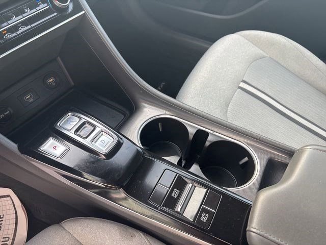 Used 2020 Hyundai Sonata SE w/ Cargo Package FWD image 24