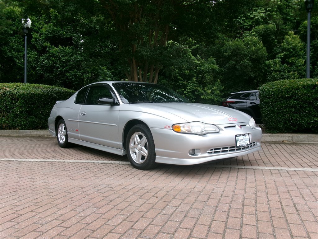 Used 2001 Chevrolet Monte Carlo SS w/ High Sport Appearance Pkg FWD image 3