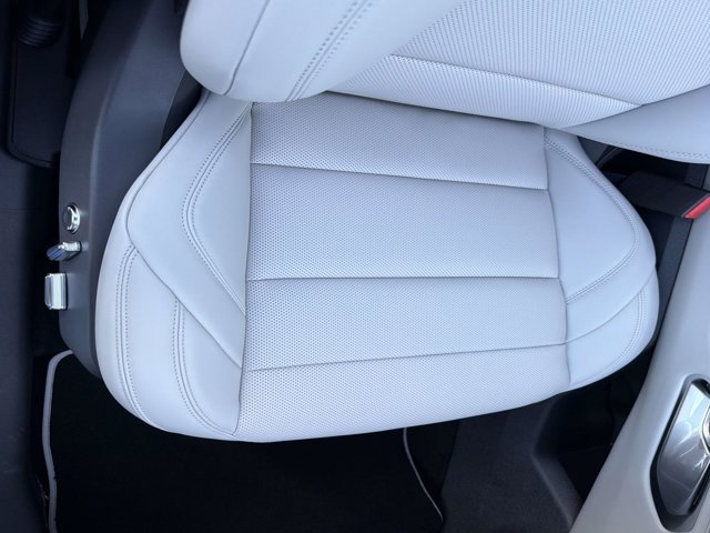 New 2026 Lincoln Nautilus Premier w/ Equipment Group 102A AWD/4WD image 18