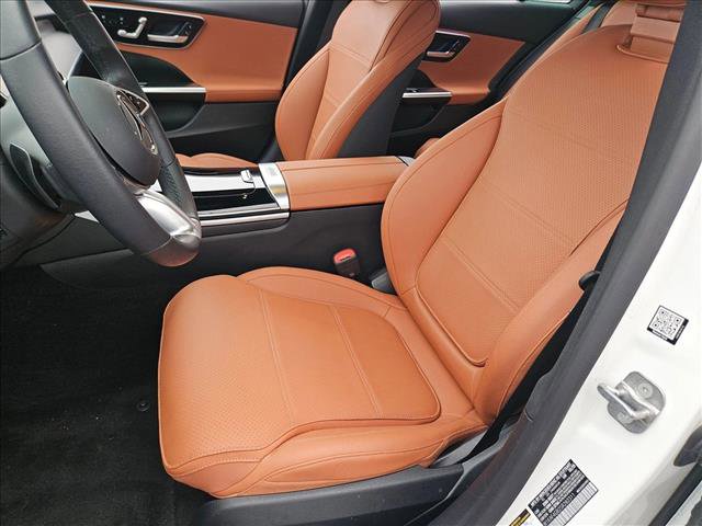 Used 2025 Mercedes-Benz C 300 Sedan image 15