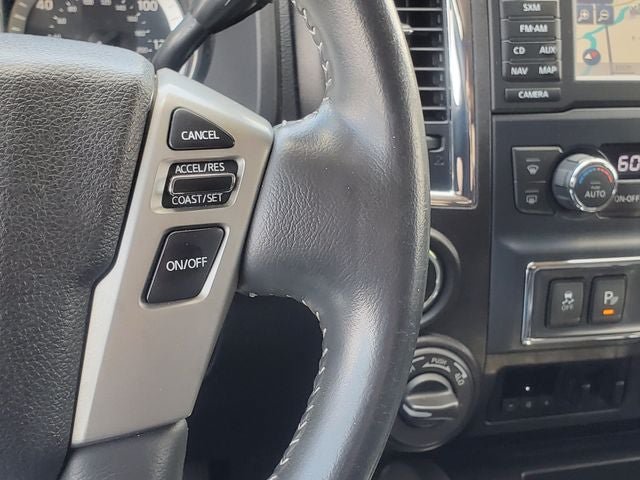Used 2017 Nissan Titan PRO-4X w/ Pro-4x Convenience Package AWD/4WD image 14