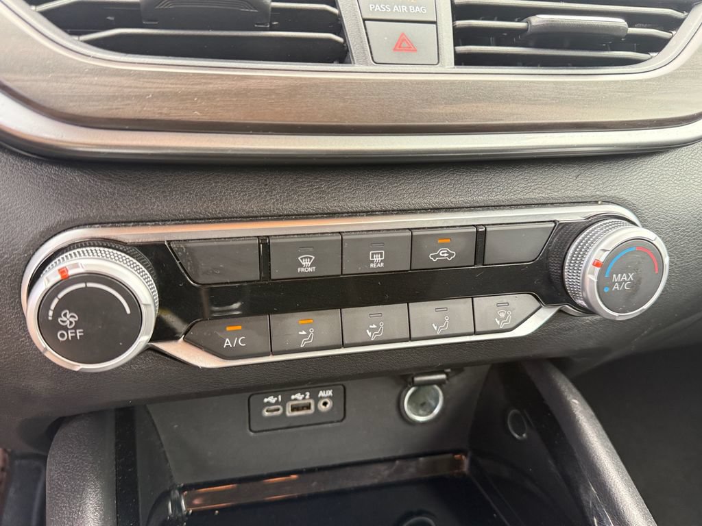 Used 2024 Nissan Altima 2.5 SV FWD image 28