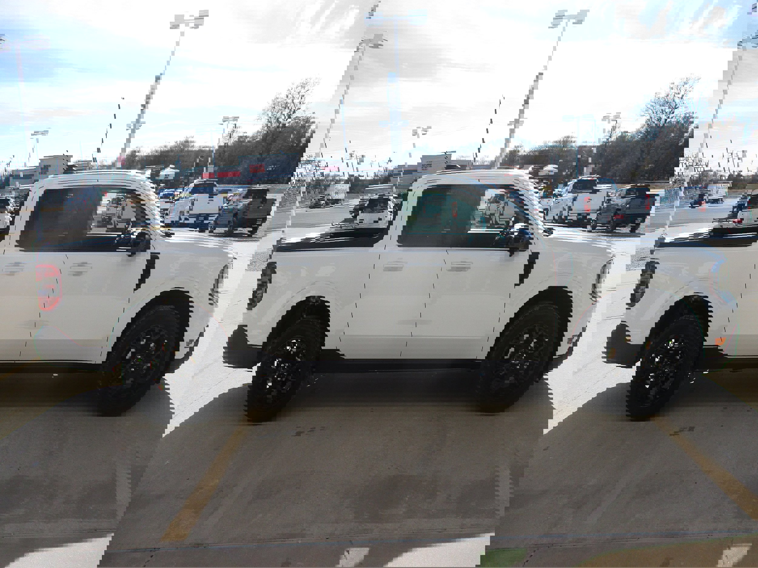 New 2026 Ford Maverick Lariat w/ Black Appearance Package image 5