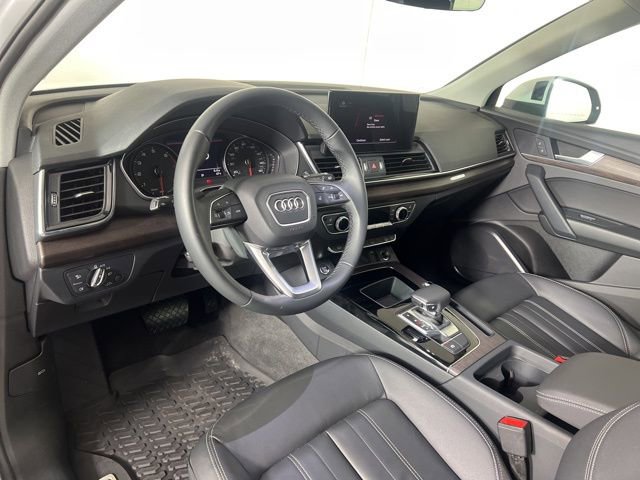 Certified 2023 Audi Q5 2.0T Premium w/ Convenience Package AWD/4WD image 21