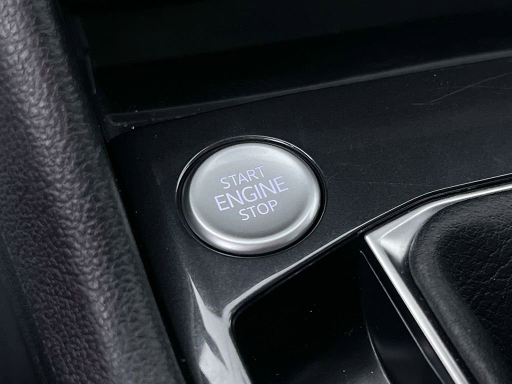 Used 2024 Volkswagen Tiguan SE image 26
